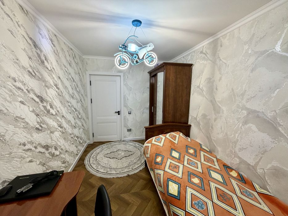 Электроаппарат,Рисовый.С мебелью и техникой.