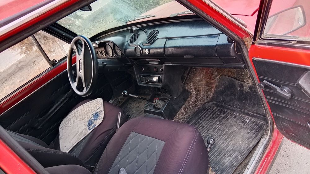 Jiguli 1982 sotiladi kelishamiz