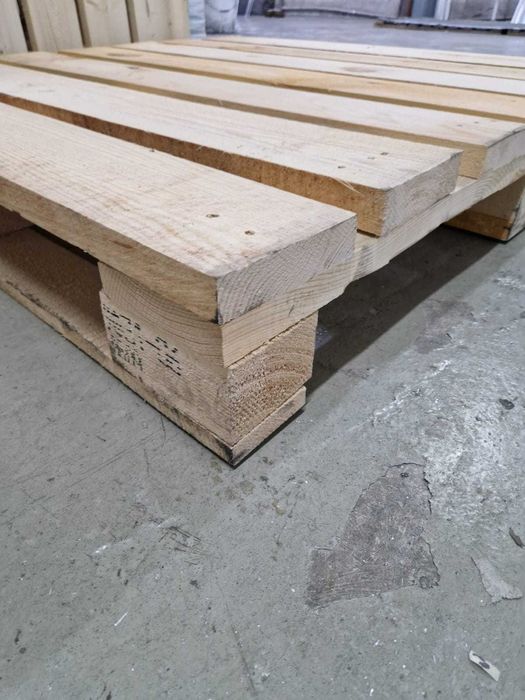 Паллеты из очень хорошего дерева
