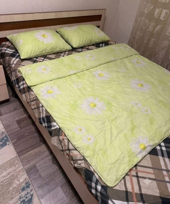 Продам кровать б.у