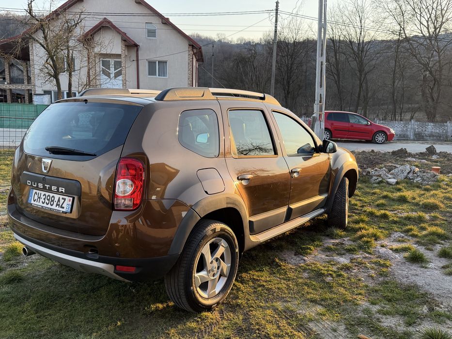 Dacia Duster 2012
