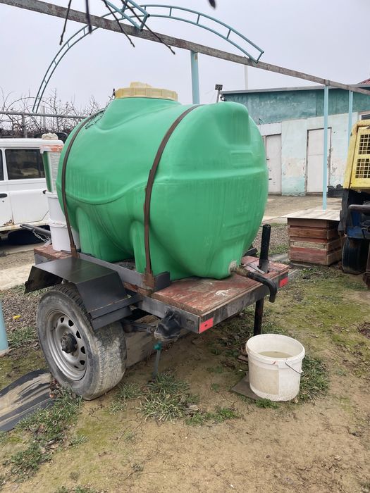 Емкость прицеп сатылады 1куб