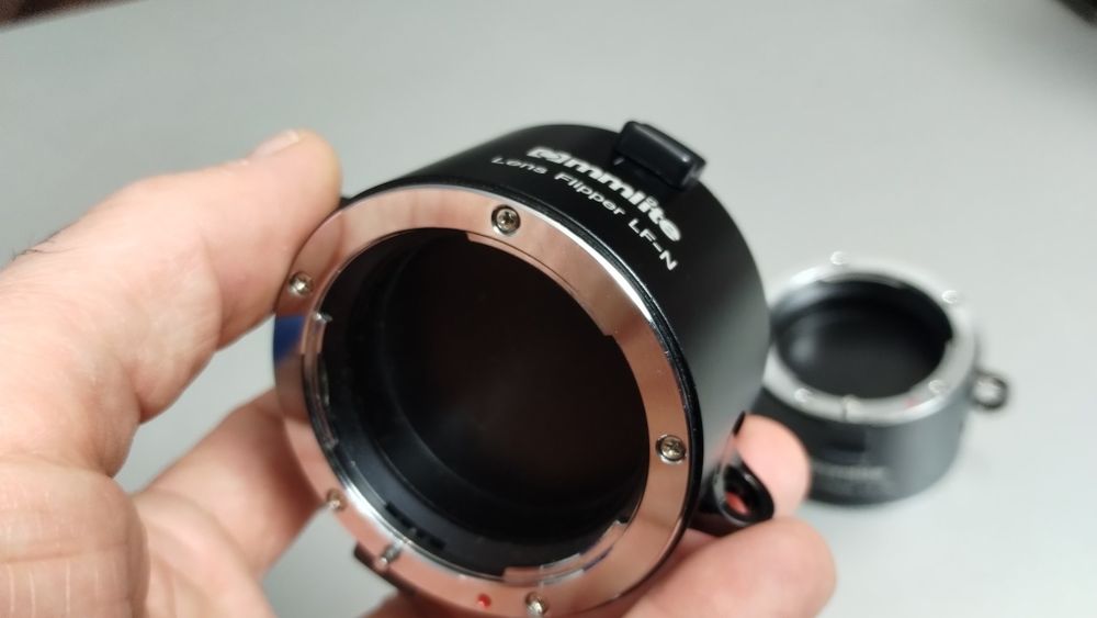 Commlite lens flipper Nikon LF-N