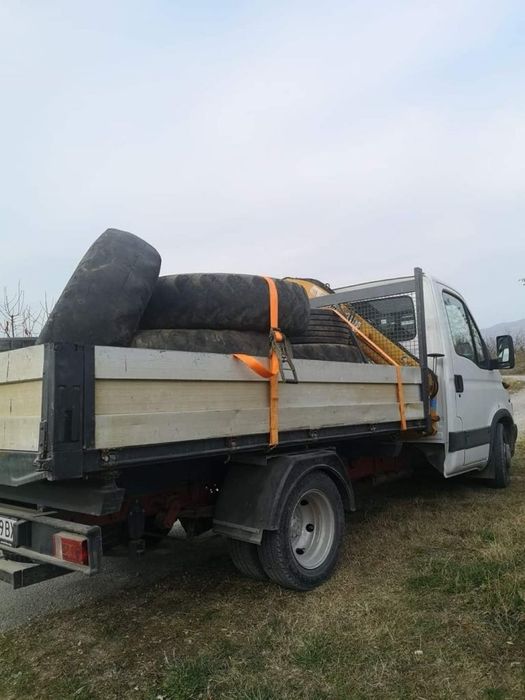 Транспортни услуги със самосвал с кран