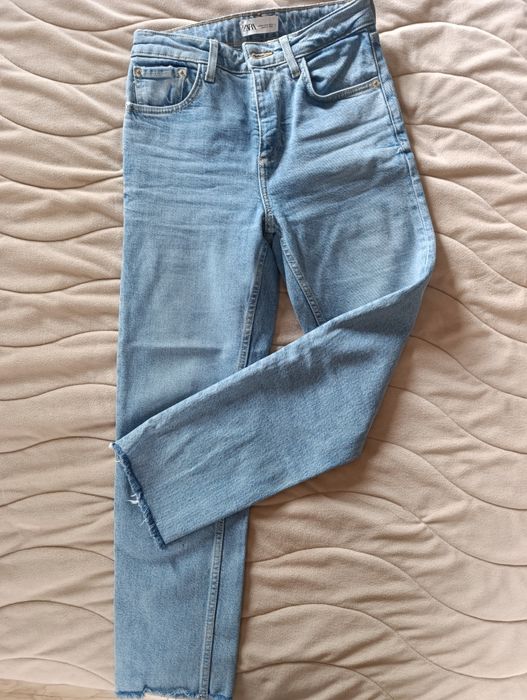 Дамски дънки номер 34/ XS