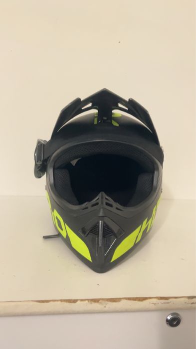 Casca moto cros purtata doar cu cagulă