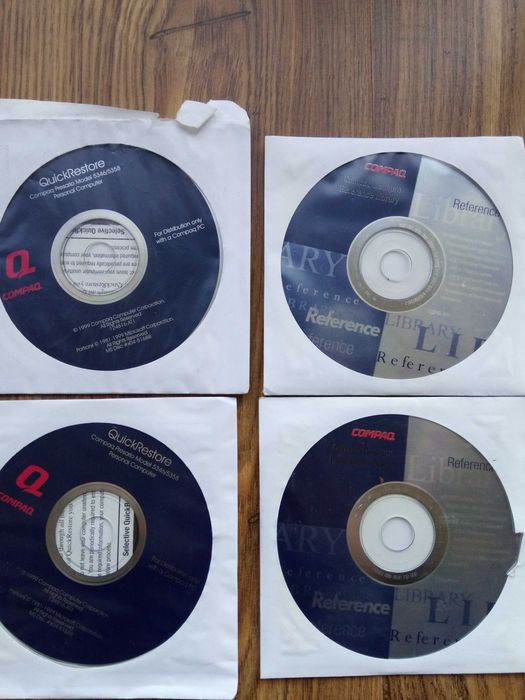Compaq Restore CD Deskpro EP Series - 5лв. за бр.