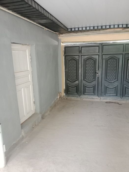Hovli shahar markazidan Qarshi shahri Gulshan mahalla Gulzor ko'cha