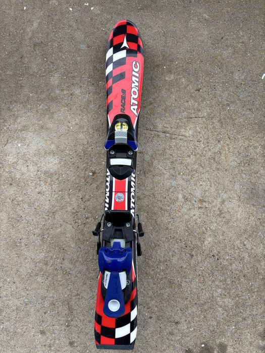 Schiuri pentru copii marca ATOMIC  Race 8