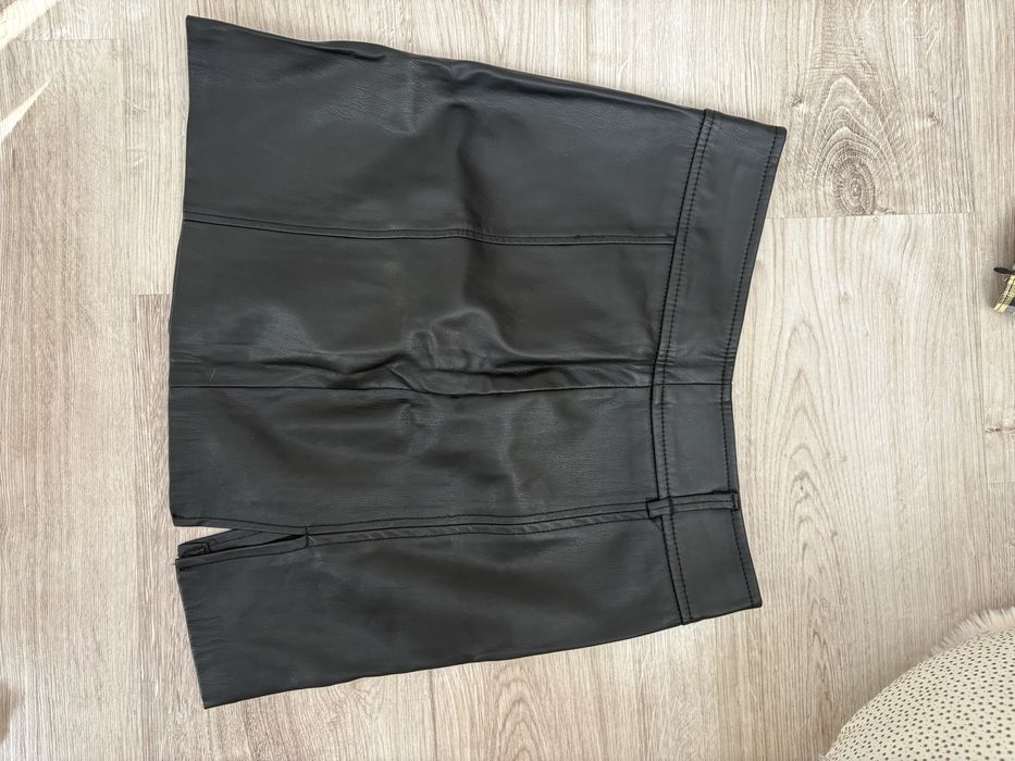 Поли дънкови и кожени