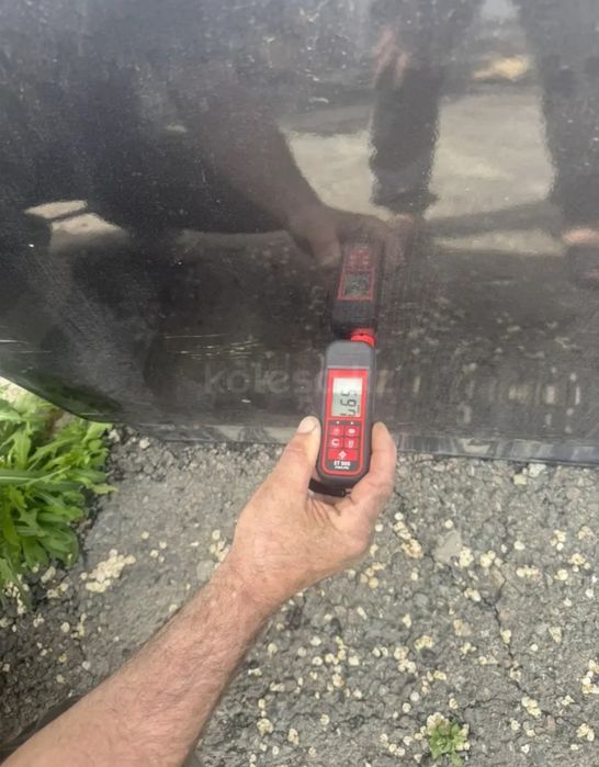 Двери на Рав 4 в хорошем состоянии