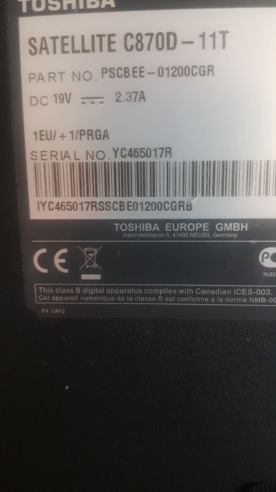 Leptop Toshiba satelite C870D