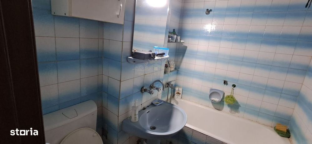 Va propunem la vinzare un apartament bine compartimentat.