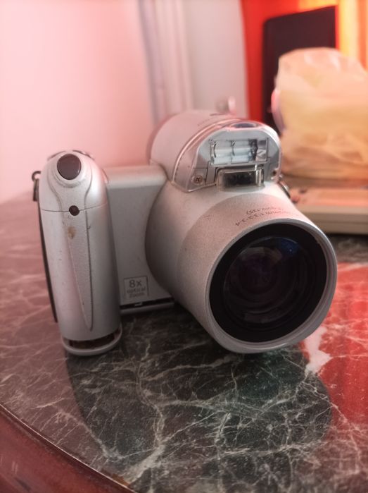 Konica Minolta DiMAGE Z10 – работещ фотоапарат
