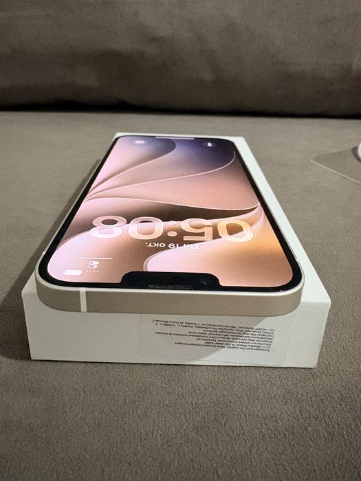 iPhone 14 Plus в идеальном состоянии