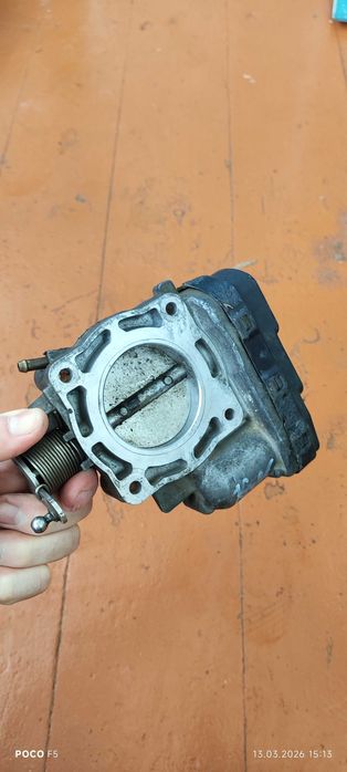 Дроссельная заслонка Мерс w202