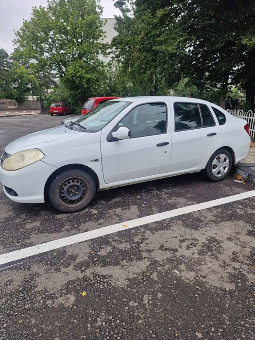 RENAULT Clio 0 — imagine 3