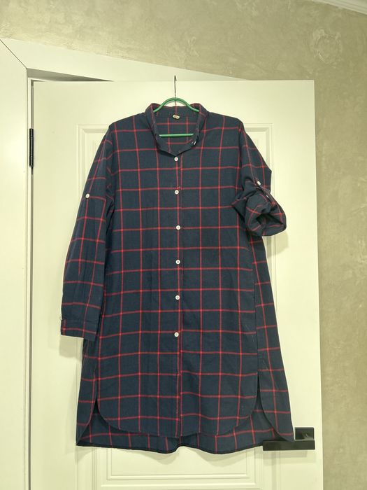 Продается 4 разных одежд для женщин