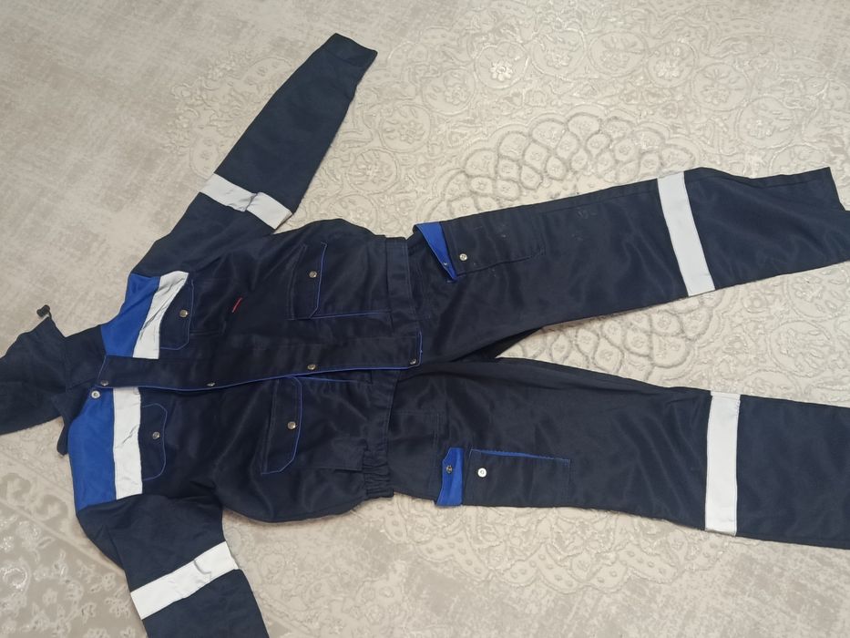 Продается рабочая форма одежды