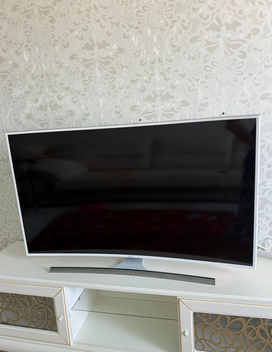 Samsung 165 см smart tv телевизор