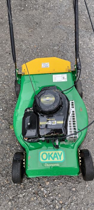 Бензинова косачка