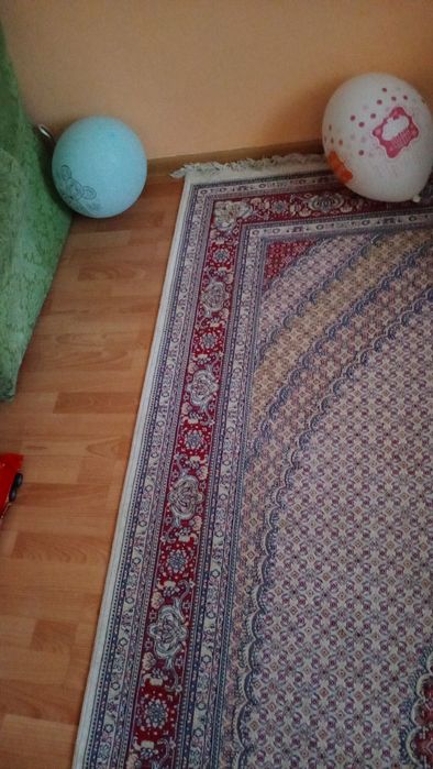 Продам ковры!!! За копейки!!!