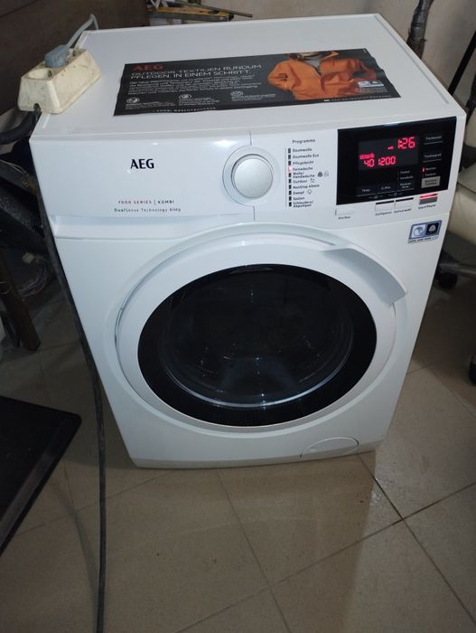 Комбинирана пералня с Сушилня AEG Serie7000