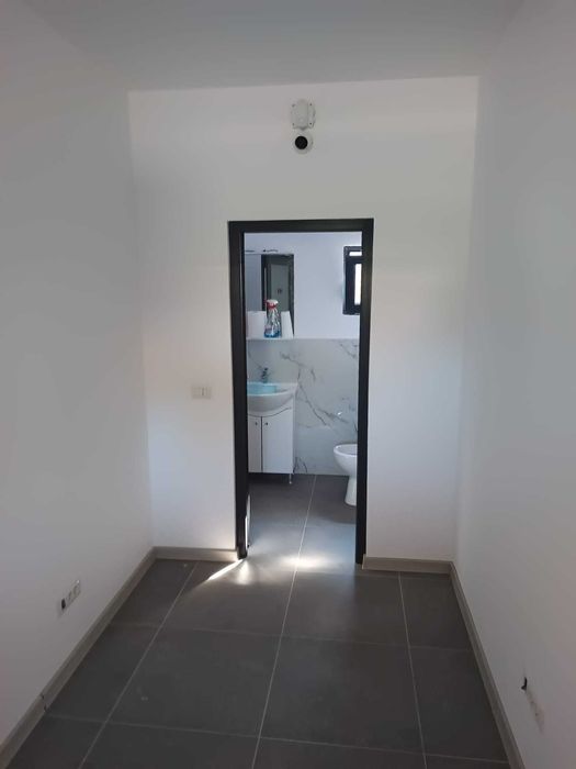 Inchiriere Spatiu Comercial