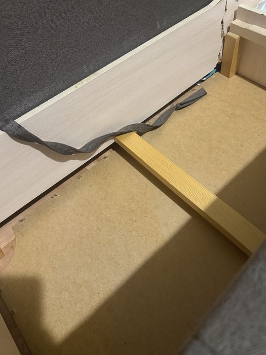 Отдам бесплатно диван