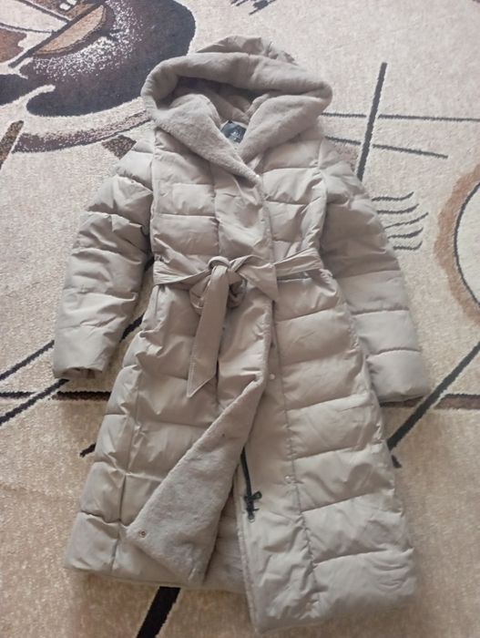 Продам пуховик зимний