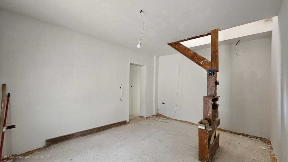 De vânzare – Casă duplex în zona Păcurari, Str. Petru Poni - benzinăria MOL | 720 mp teren, comision zero