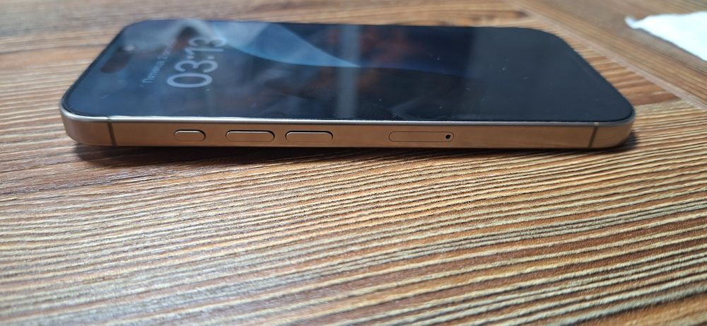 Продажа iphone 16 pro