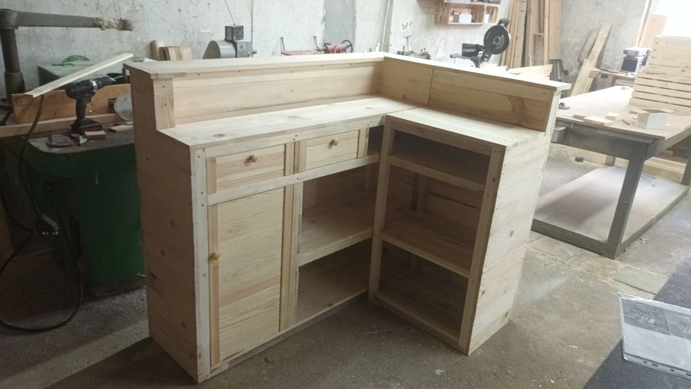 Ъглов търговски модул