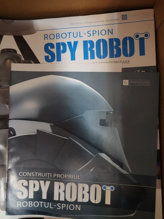 Robotul spion, complet pana la nr 90. Este nou