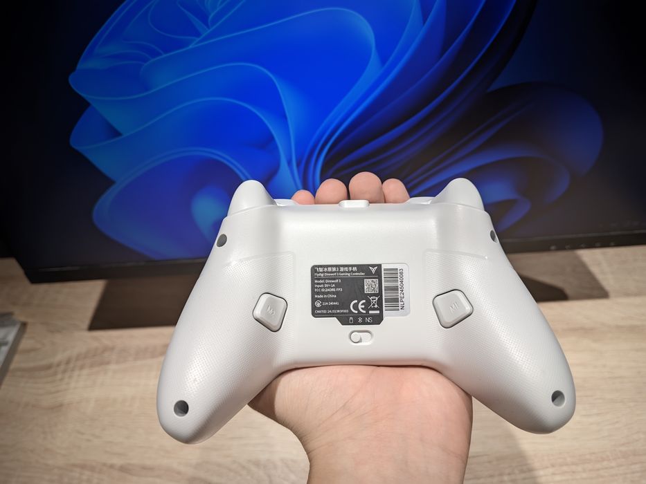 Геймпад Flydigi Direwolf 3