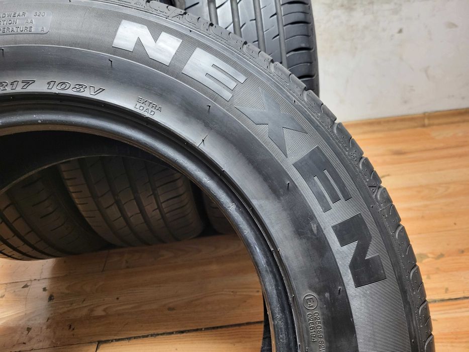 235/65/17  Nexen / джип летни гуми