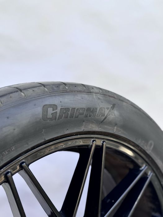 Джанти с гуми 20 цола 5x112