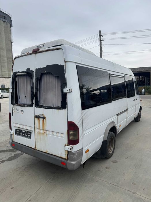 Dezmembrez / Piese Dezmembrari Sprinter w903 Locuri 2.2 2.7 euro 3
