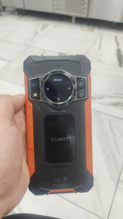 Продам или обмен цена 300есть торг