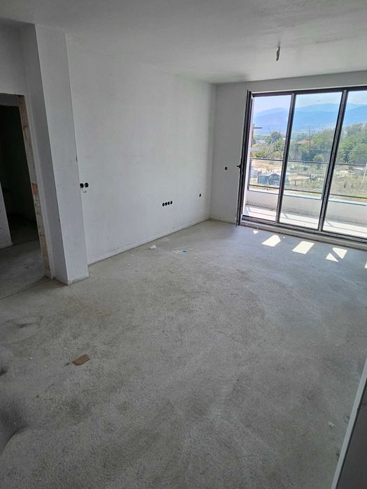 Продава се Двустаен апартамент в Пловдив, Коматево - 64 кв.м за 2110 €/кв.м - Снимка #5