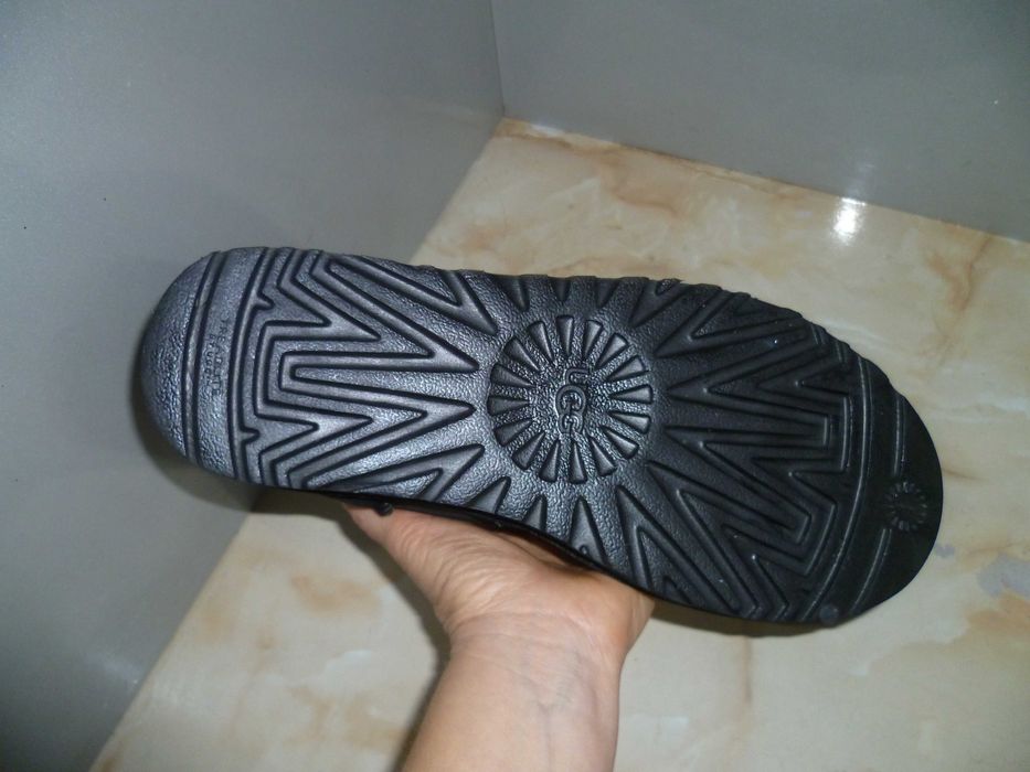 UGG оригинални ботуши №40