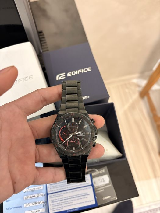 Часовник Edifice Casio
