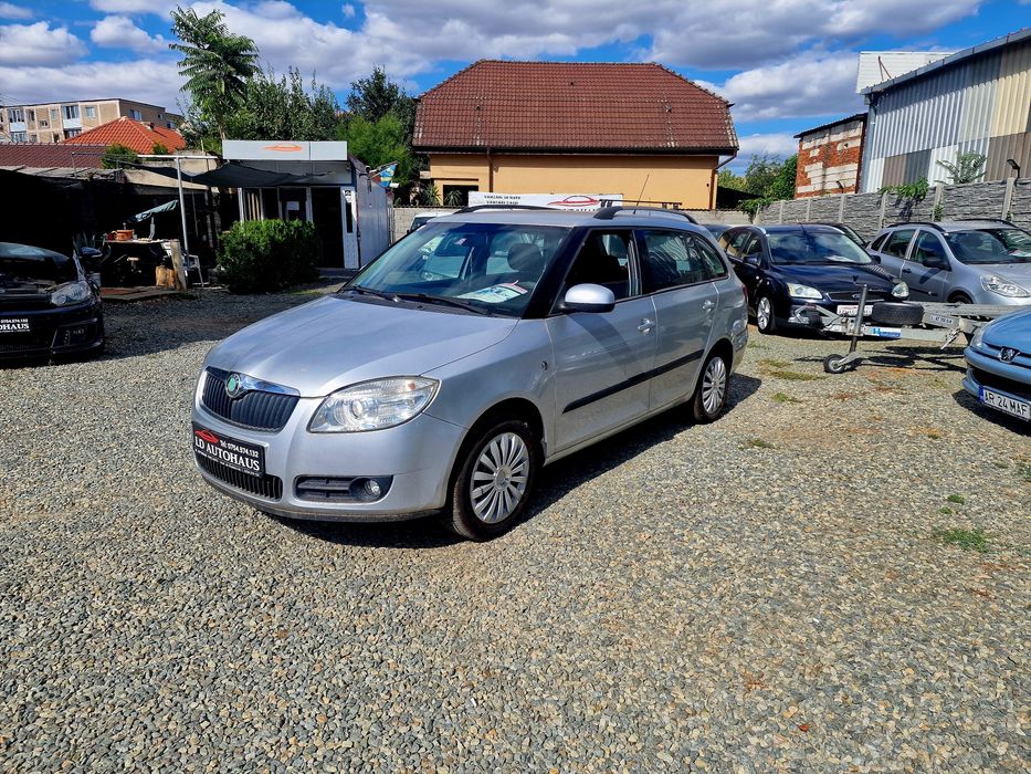 Skoda Fabia 1.2 benzină Parc Auto Rate sau Cash