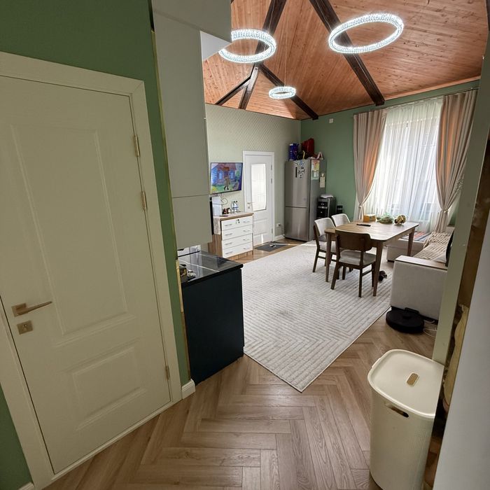 Квартира, с авторским ремонтом