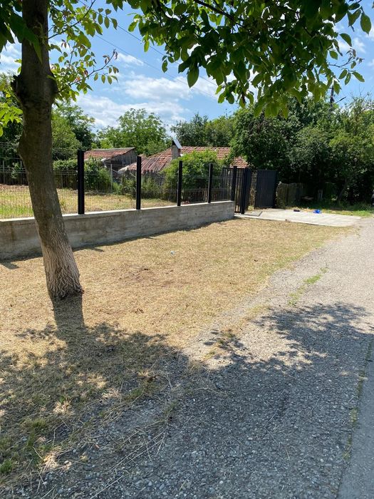 Proprietar vând teren intravilan