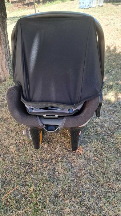 Бебешко столче за кола