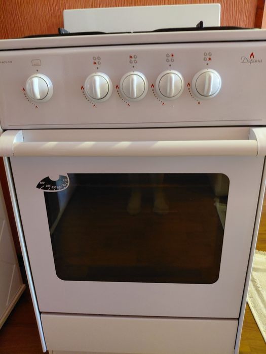 Продам газ.плиту Дарина 5 000 тенге