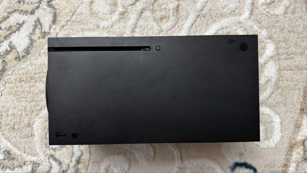 Xbox X 1 tb black обмен на PS 5