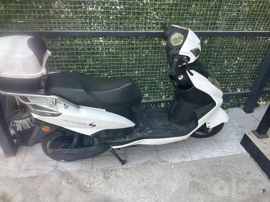 Электро мопед motobek
