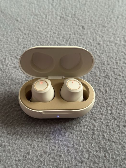 Casti bluetooth by Samsung Galaxy Buds